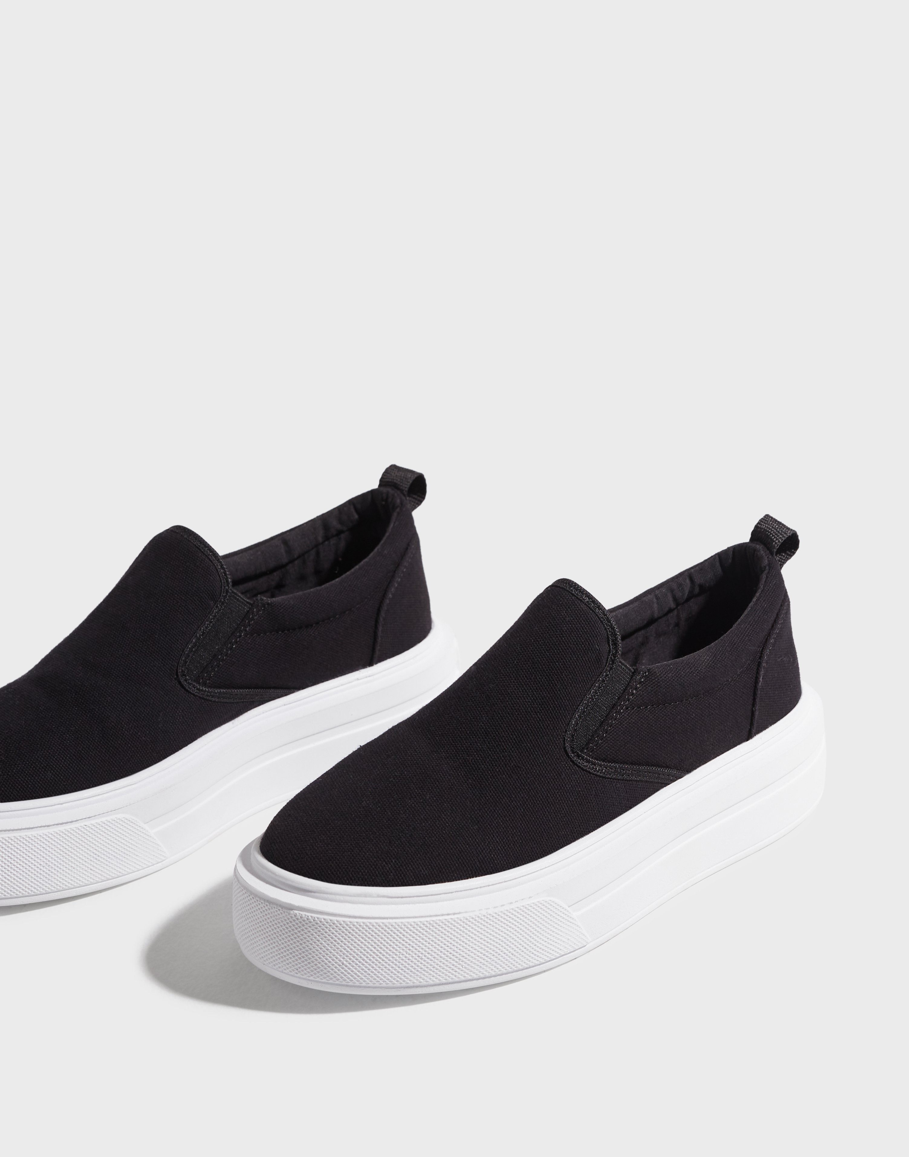 Nelly ブラック Buy Nelly Flat Slip In Sneaker - Black | Nelly.com