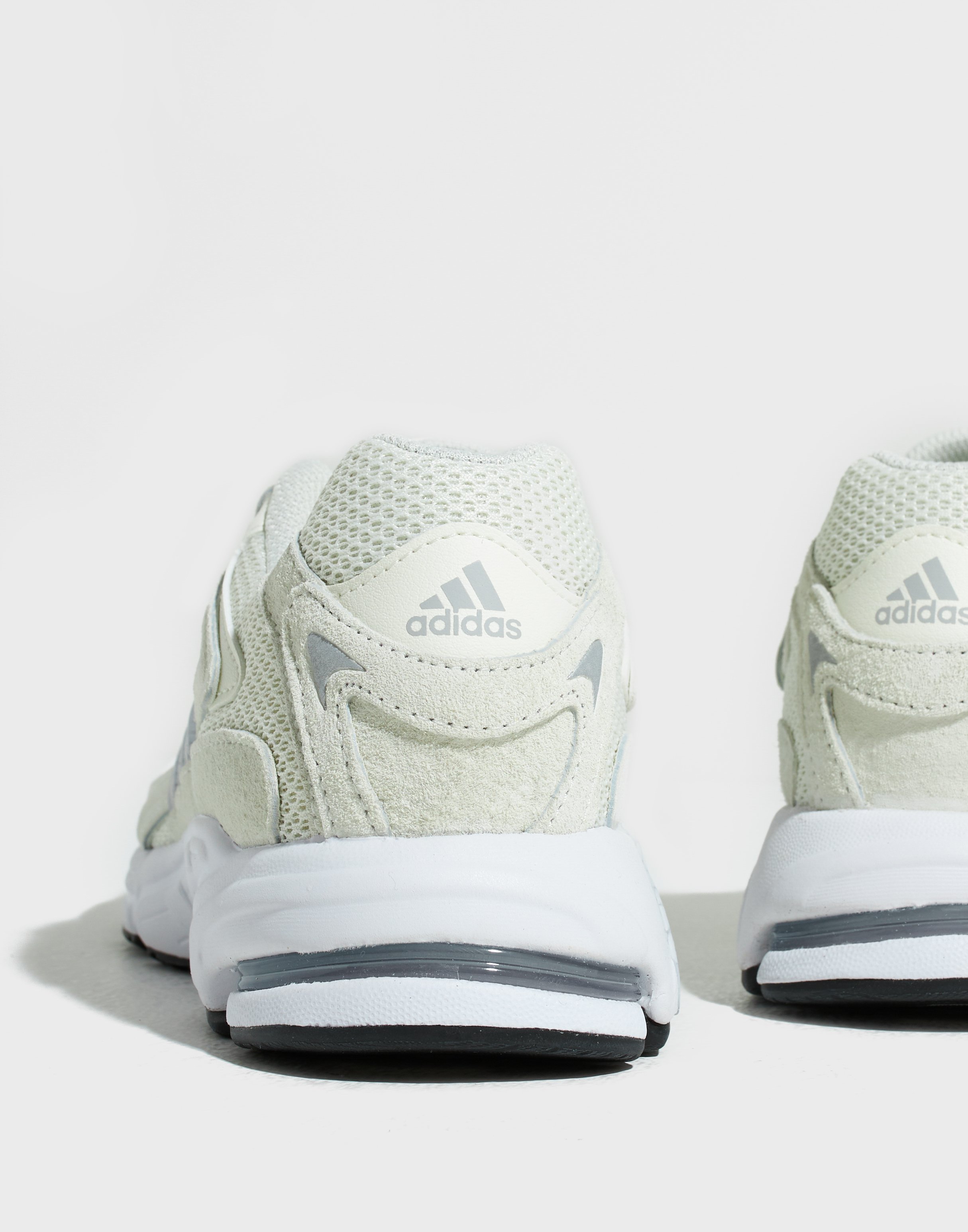 格安SALEスタート！ W CL RESPONSE Originals Adidas Buy - Nelly.com | White シューズ