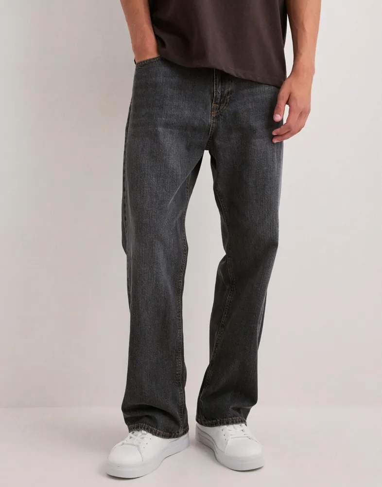 Jjited Jjclassic Sq 397 Ln Straight jeans
