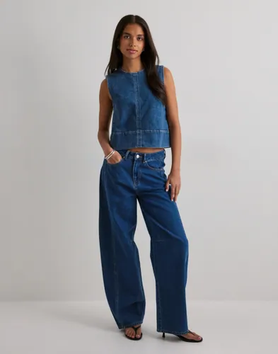 PIECES Pcsilke Sl Denim Top Noos Bc toppar dam – bild 3