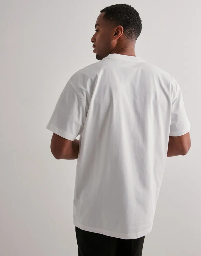 Carhartt WIP S/S American Script T-Shirt T-shirts med tryck herr – bild 2