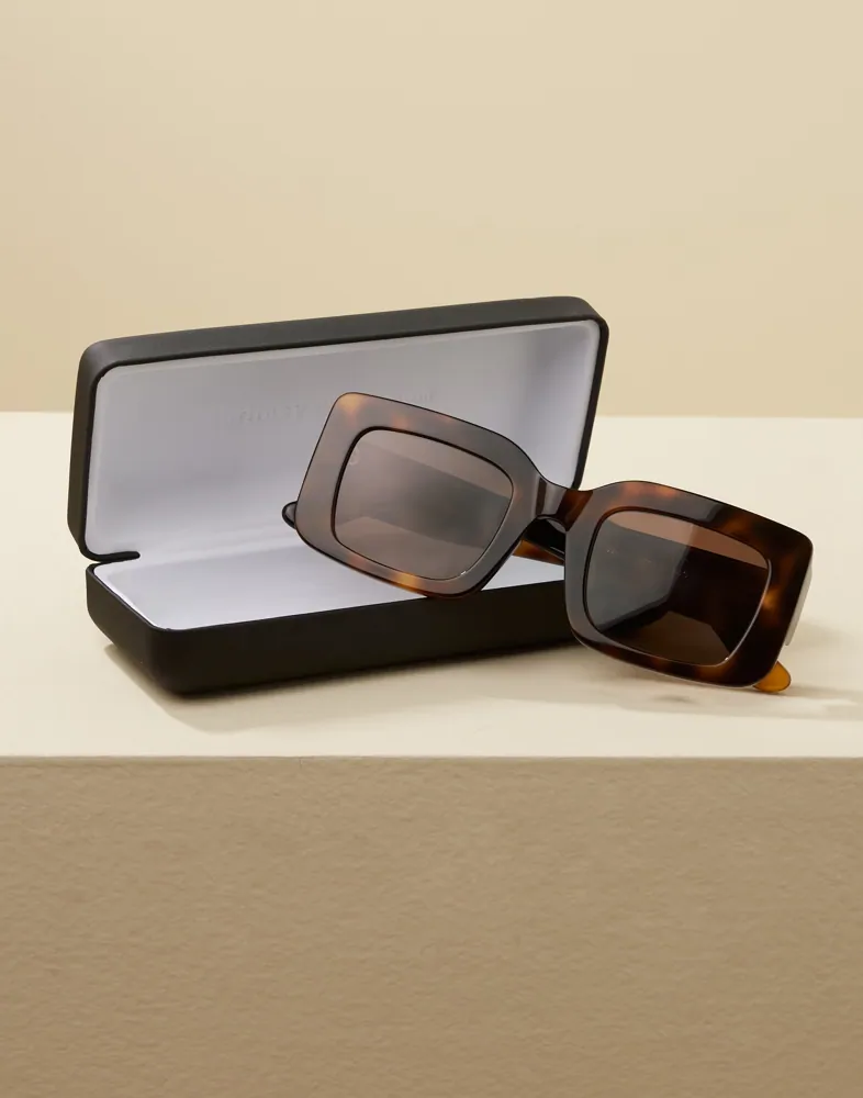 Corlin Eyewear West Sunglasses Buy Corlin Eyewear West - Champagne | NLYMAN main image 3