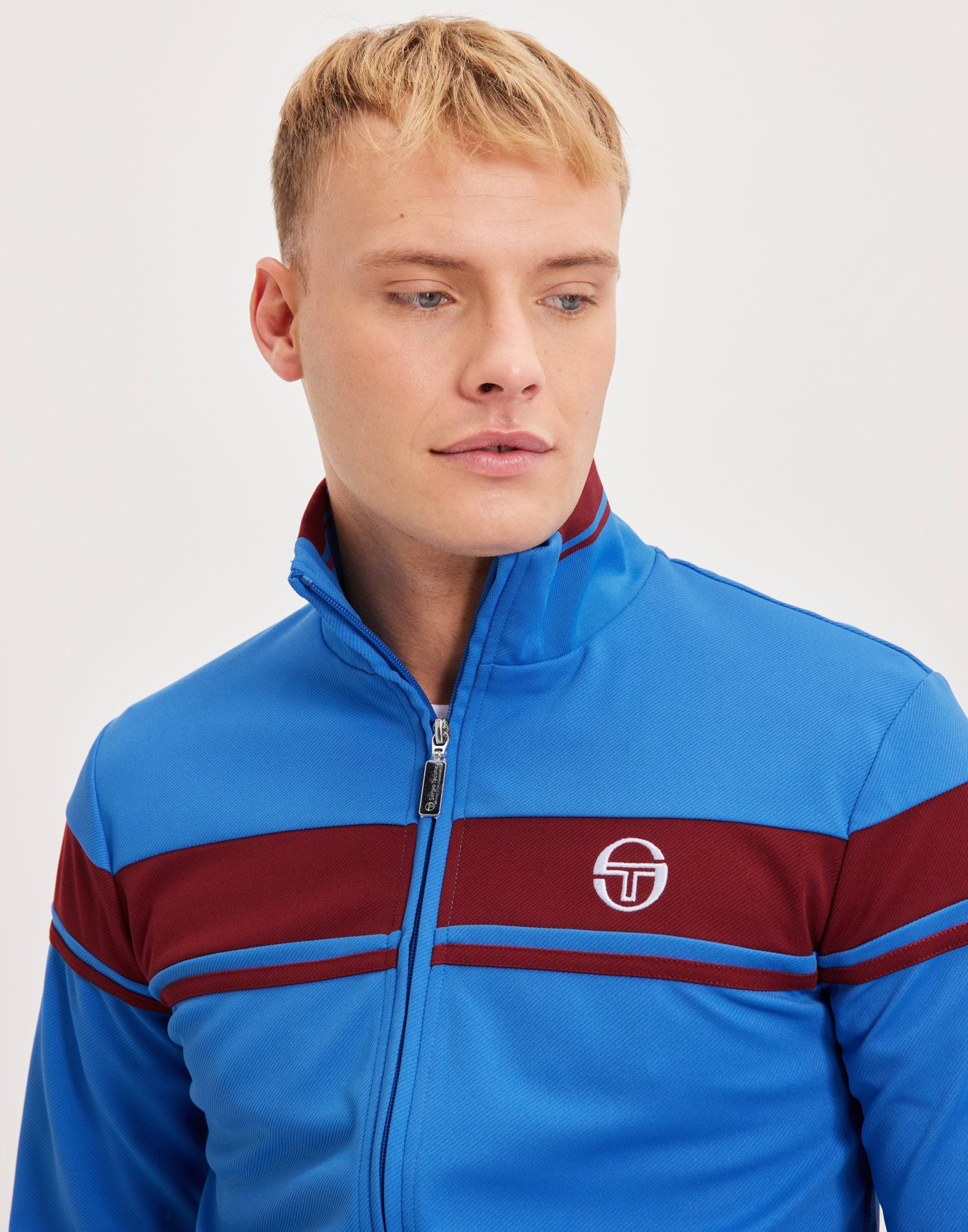 DAMARINDO TRACKTOP