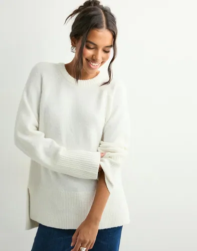 Nelly - Hvid - Slit Knit Sweater