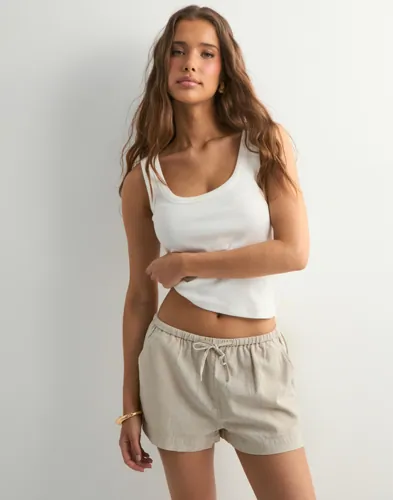 Nelly - Beige - Pull On Linen Shorts