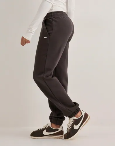 Classic Sweatpants 2