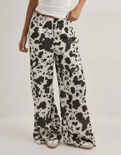 Adidas Originals - Brun - Stn C Wl Pants