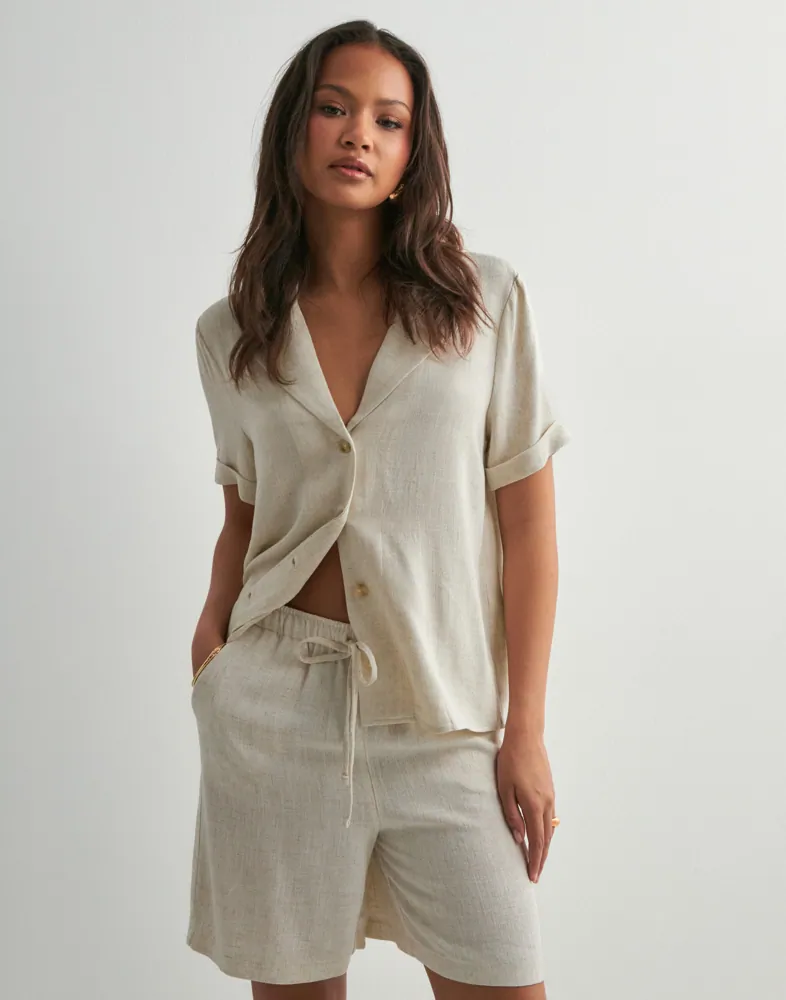 Only - Beige - Onlsiesta Mw Pull-Up Lin Bl Shorts