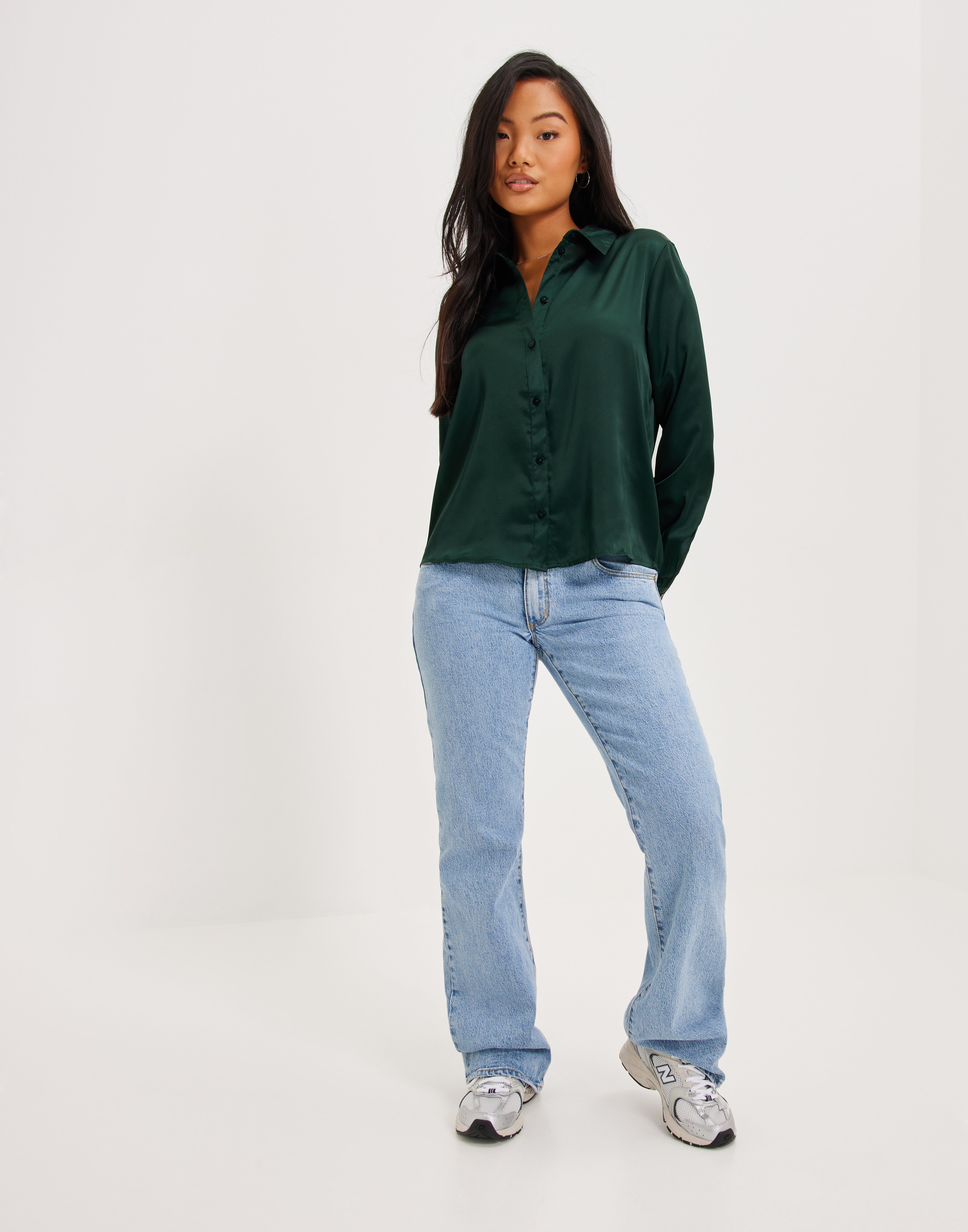 Jacqueline de Yong JDYVESPER L/S LOOSE SHIRT WVN NOOS 15338857 blauw-1