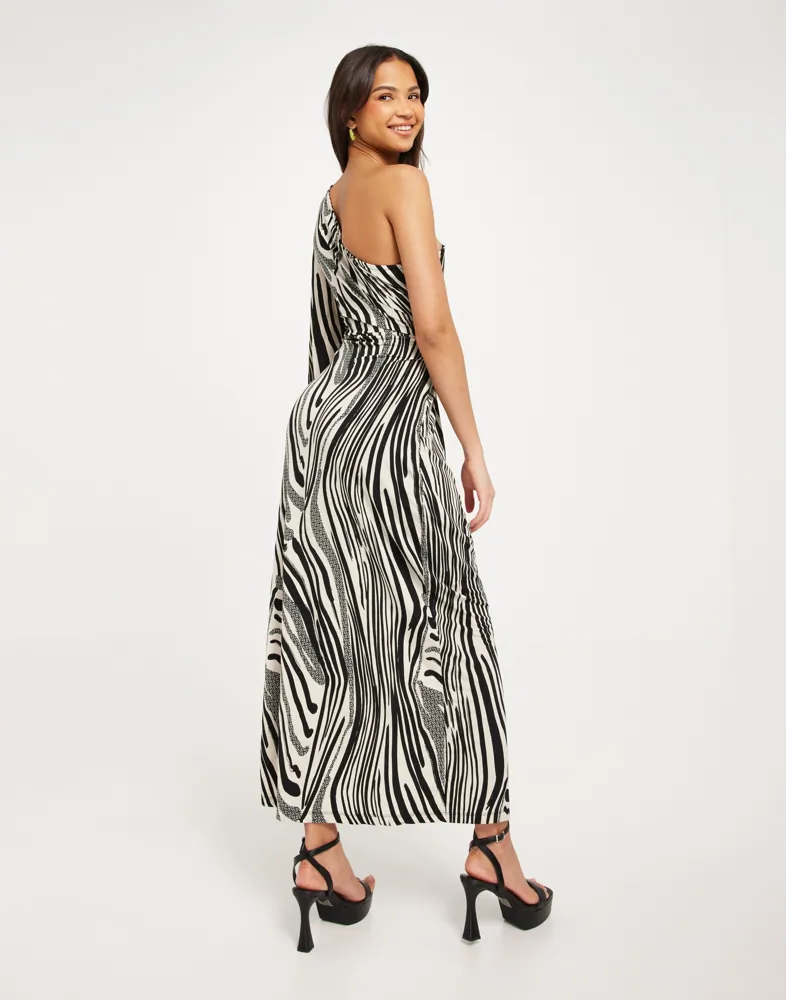 gestuz one shoulder dress Maxi kjole OdaGZ P One Shoulder Dress