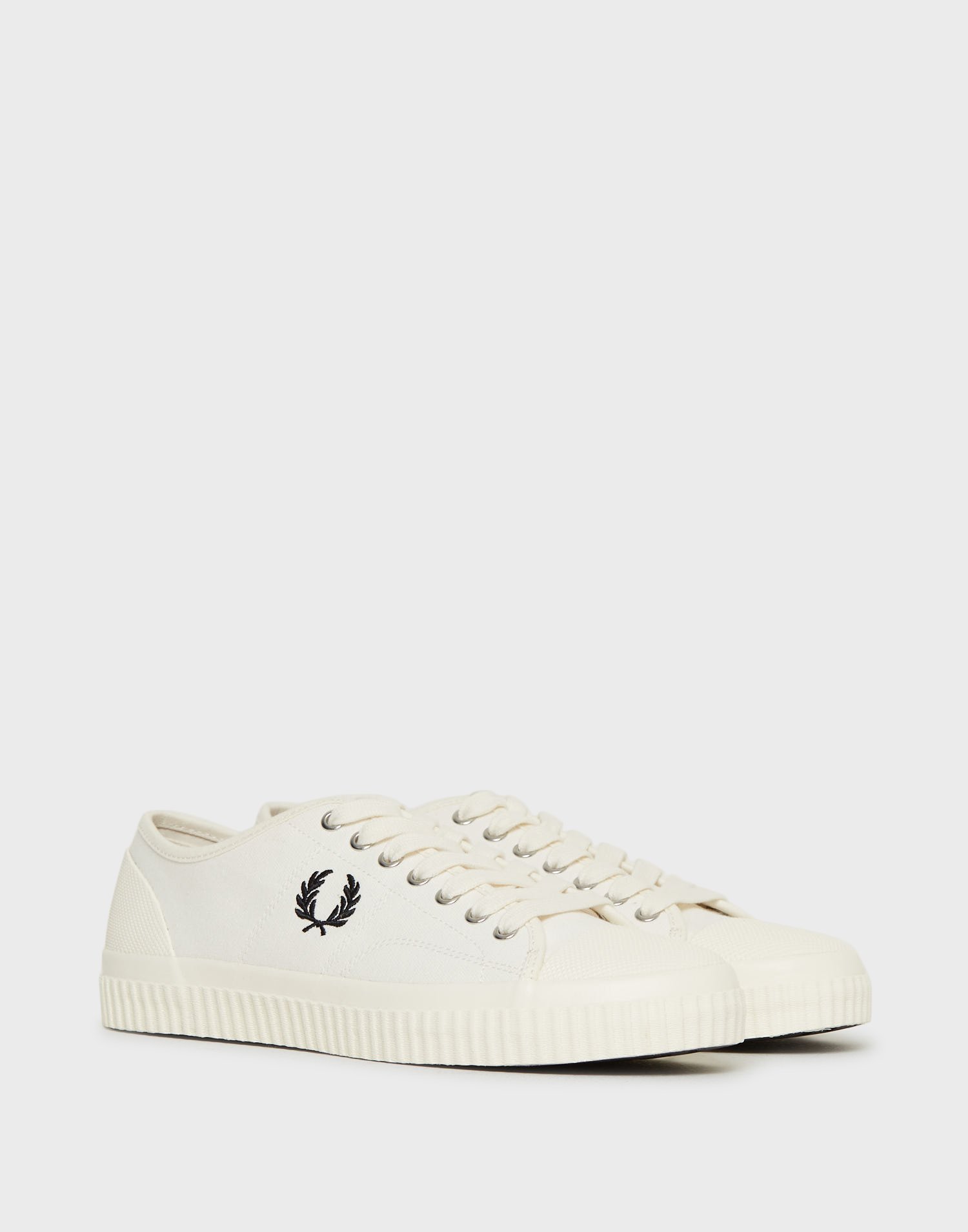 Buy Fred Perry HUGHES LOW CANVAS - Ecru | NLYMAN