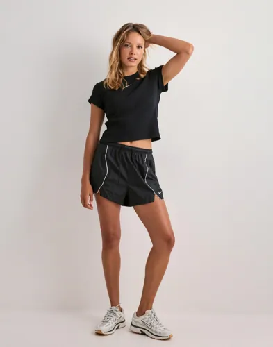 NIKE W Nk Athletics Dept Ltwt Wvn träningsshorts dam – bild 2