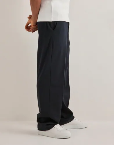 LES DEUX Como Solid Slack Pants Slacks kostymbyxor herr – bild 2