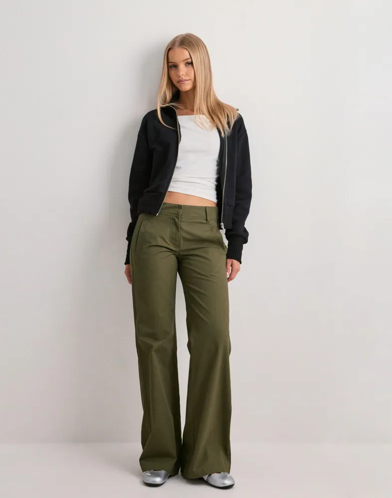 Nelly Loose Flare Cargo Pants byxor dam – bild 2
