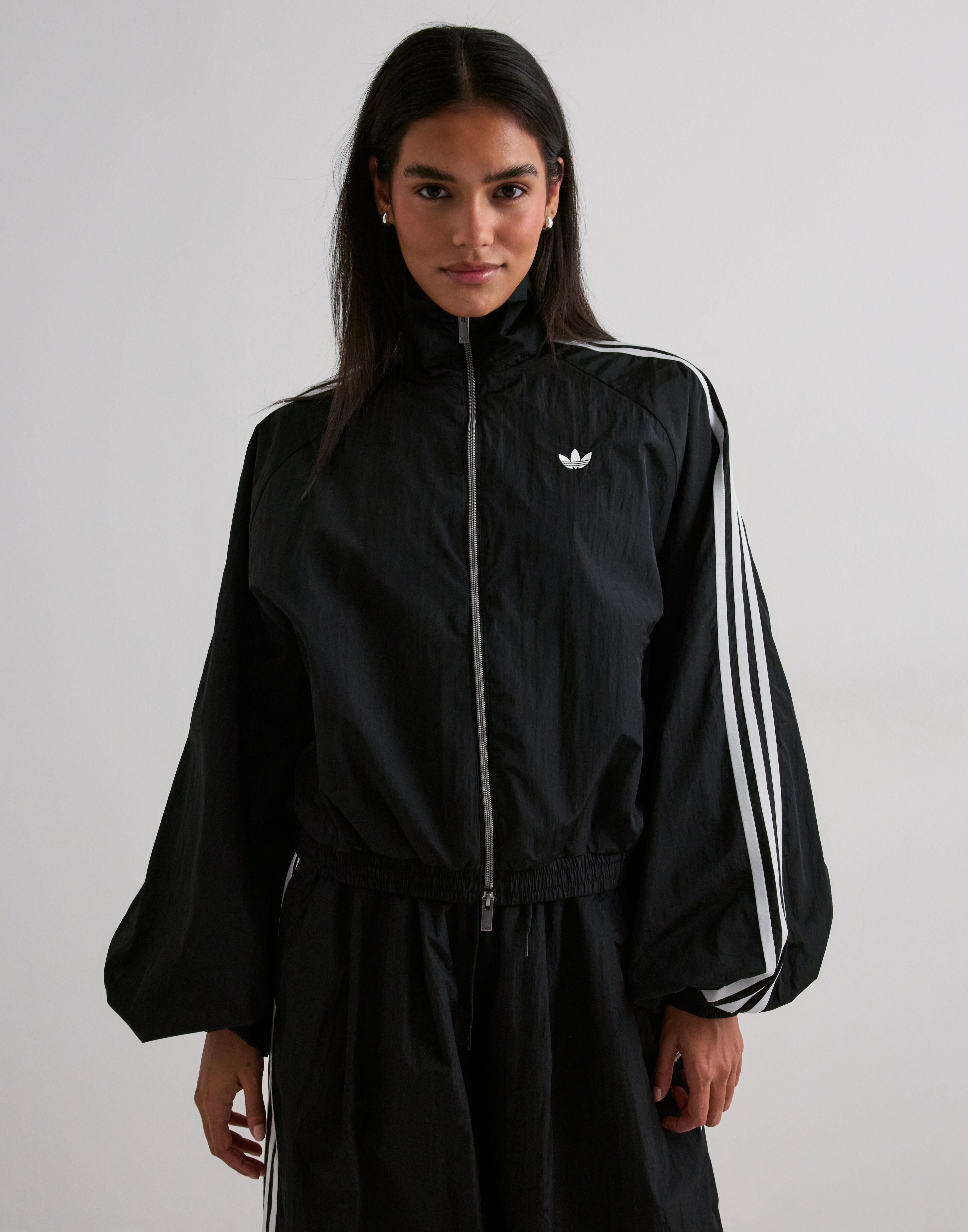 アディダス　エアロレディXO Buy Adidas Originals Balloon Tt - Black | Nelly.com