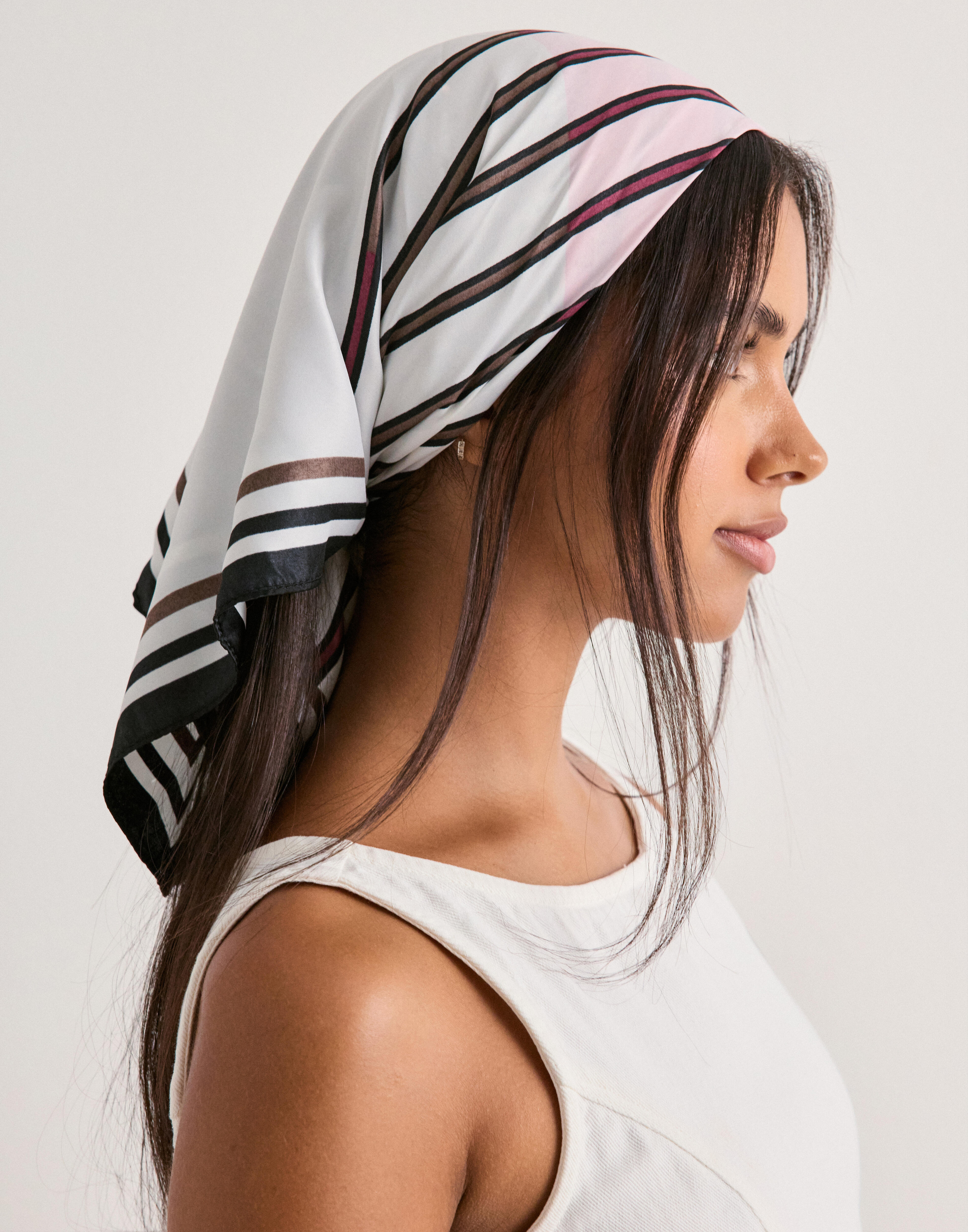 PCAMANDA SQUARE SCARF D2D FSY BC