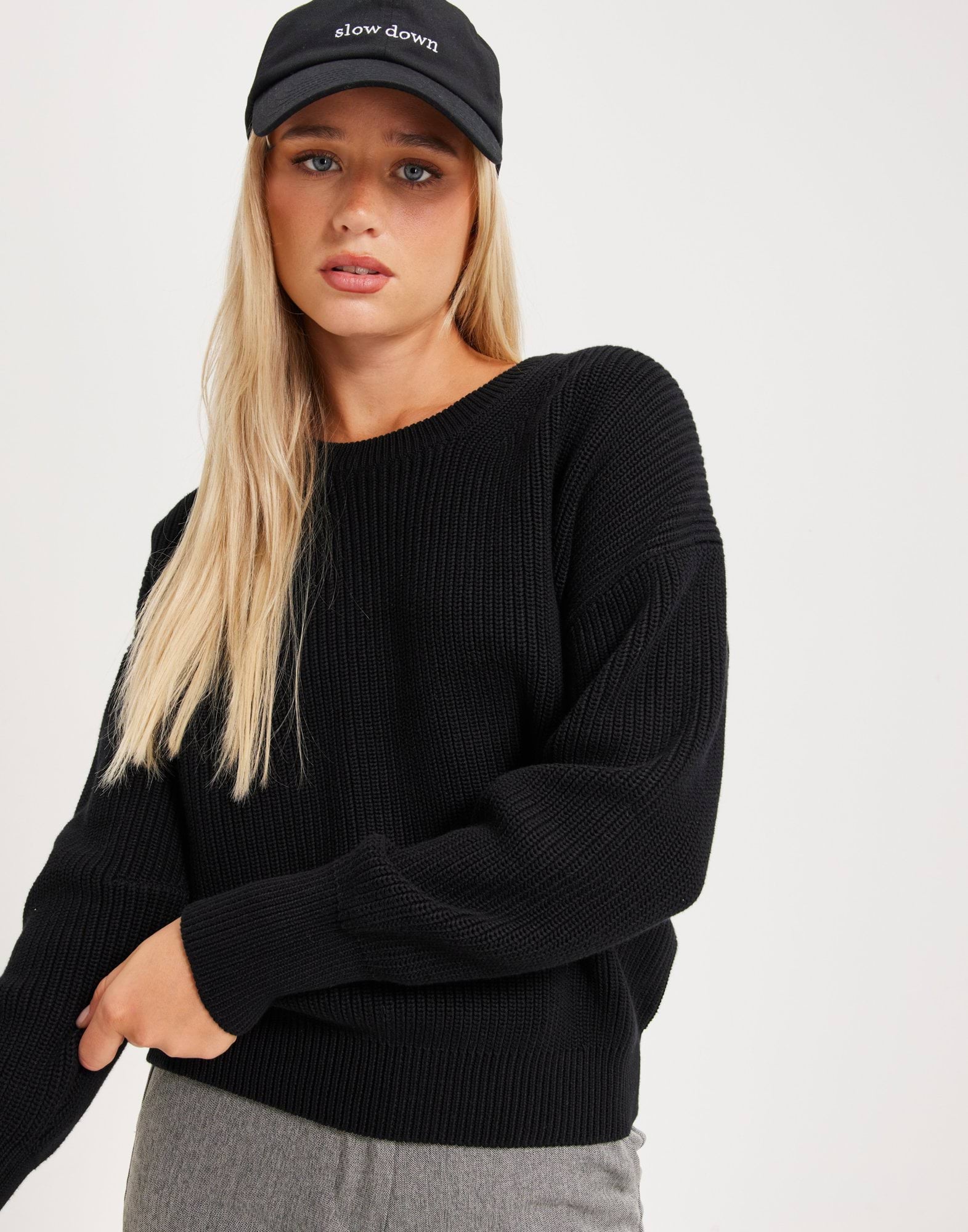 JXMILA TWIST CREW NECK KNIT NOOS