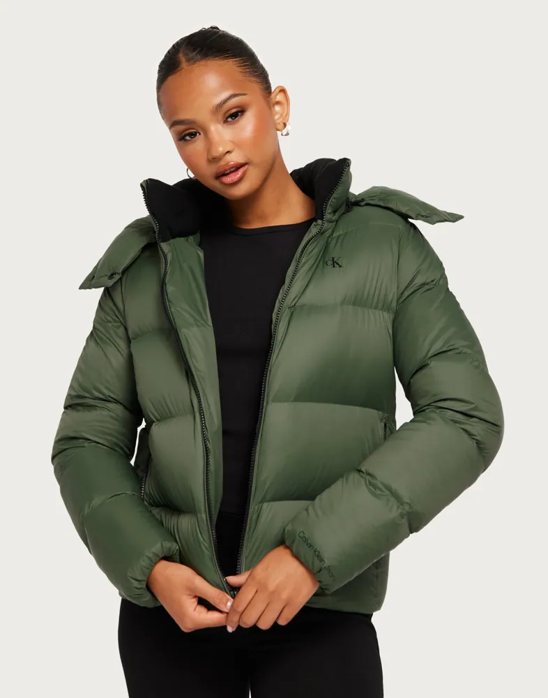 MW DOWN ARCHETYPE SHORT PUFFER