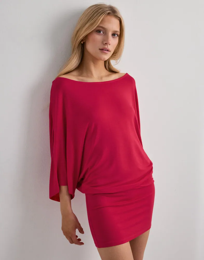 Buy Nelly Perfect Poncho Dress - Red | Nelly.com