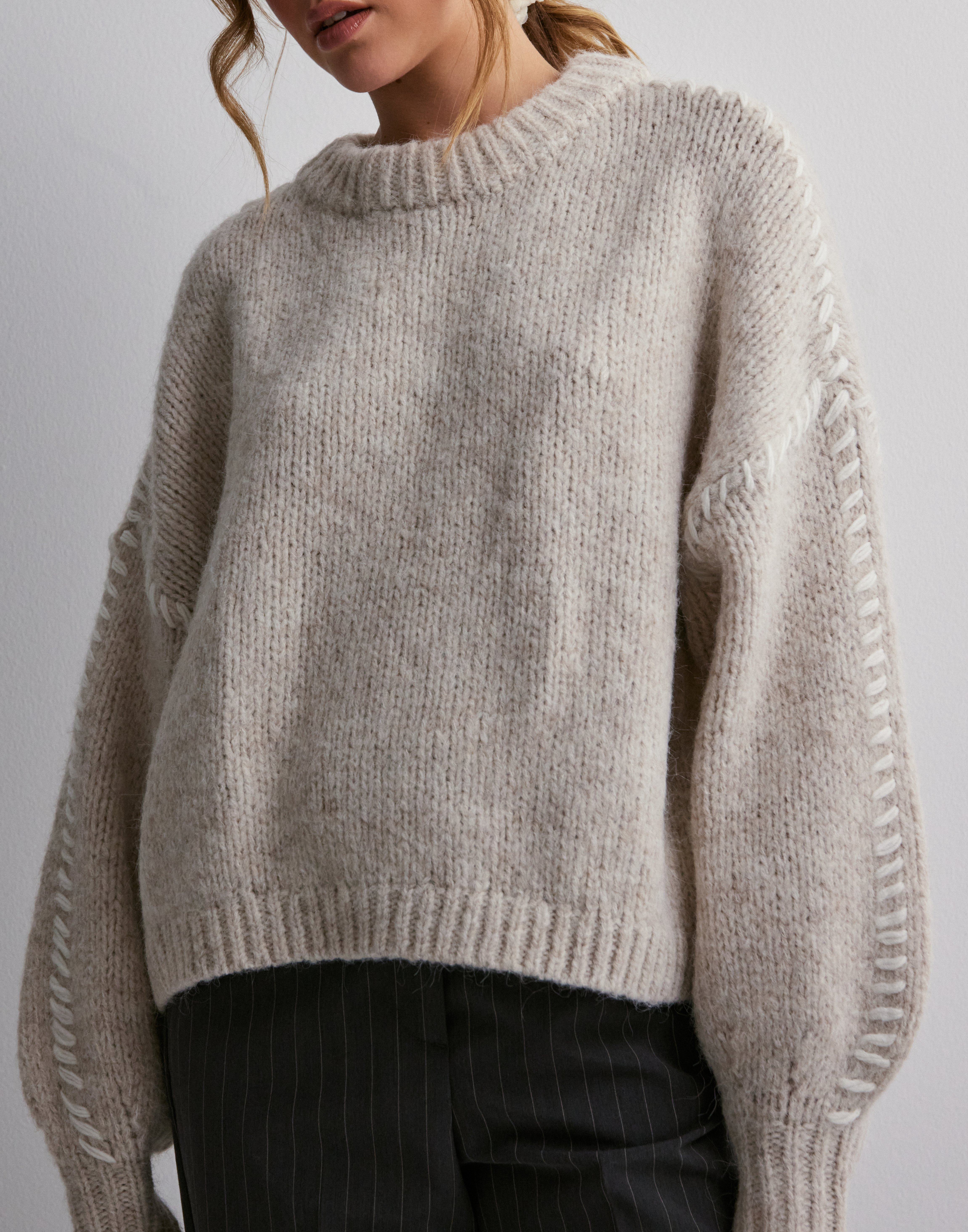 VERO MODA Damen Strickpullover – Legerer O-Neck Mit Knopfleiste, Weich & Stylisch