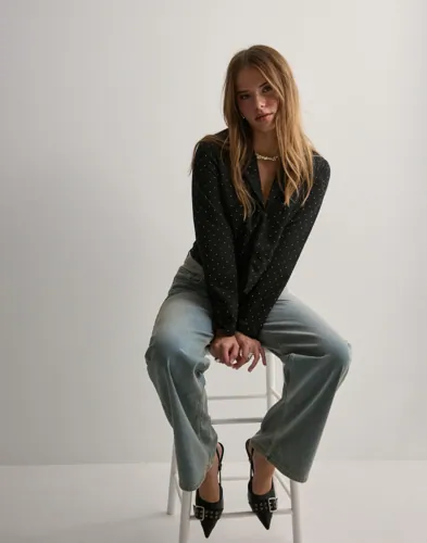 JDY Jdyemma L/S Collar Top Wvn blusar dam – bild 3