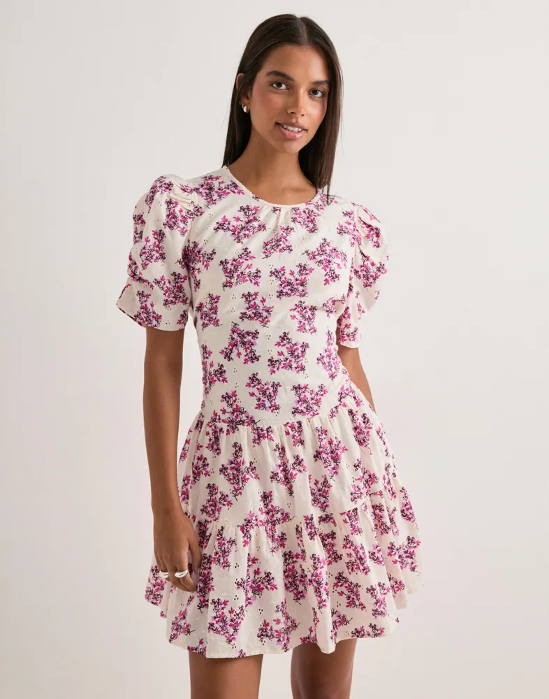 Annitas Starling Flower Dress