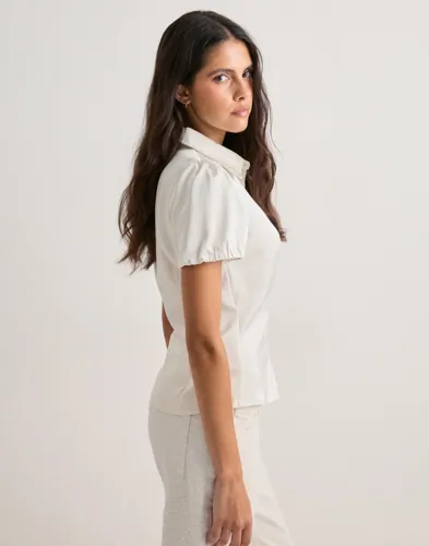 NEO NOIR Lyselle Heavy Sateen Shirt blusar dam – bild 3