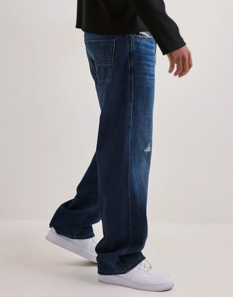 Diesel 1980 D-Eeper Straight jeans herr – bild 4