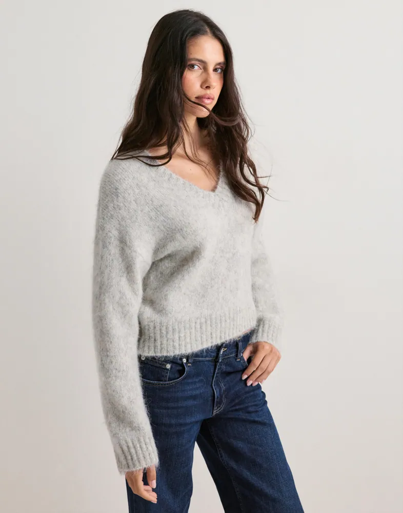 Nelly Premium V Neck Knit Sweater stickade tröjor dam – bild 2