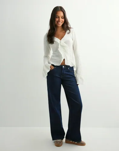 Nelly - Hvid - Lovely Frill LS Top