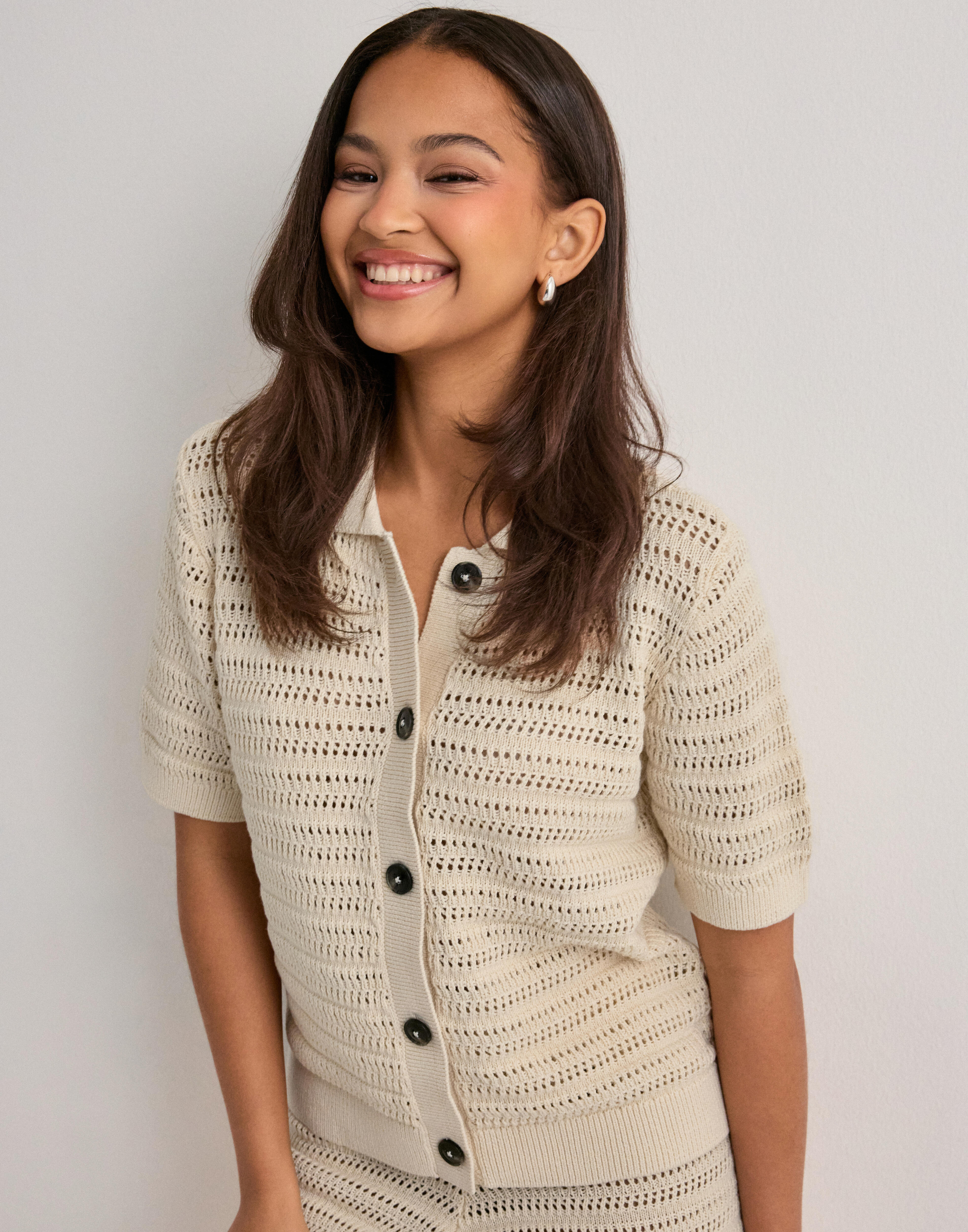 Buy Vero Moda VMHAYLEY 2/4 POLONECK CARDIGAN BOO - Birch | Nelly.com