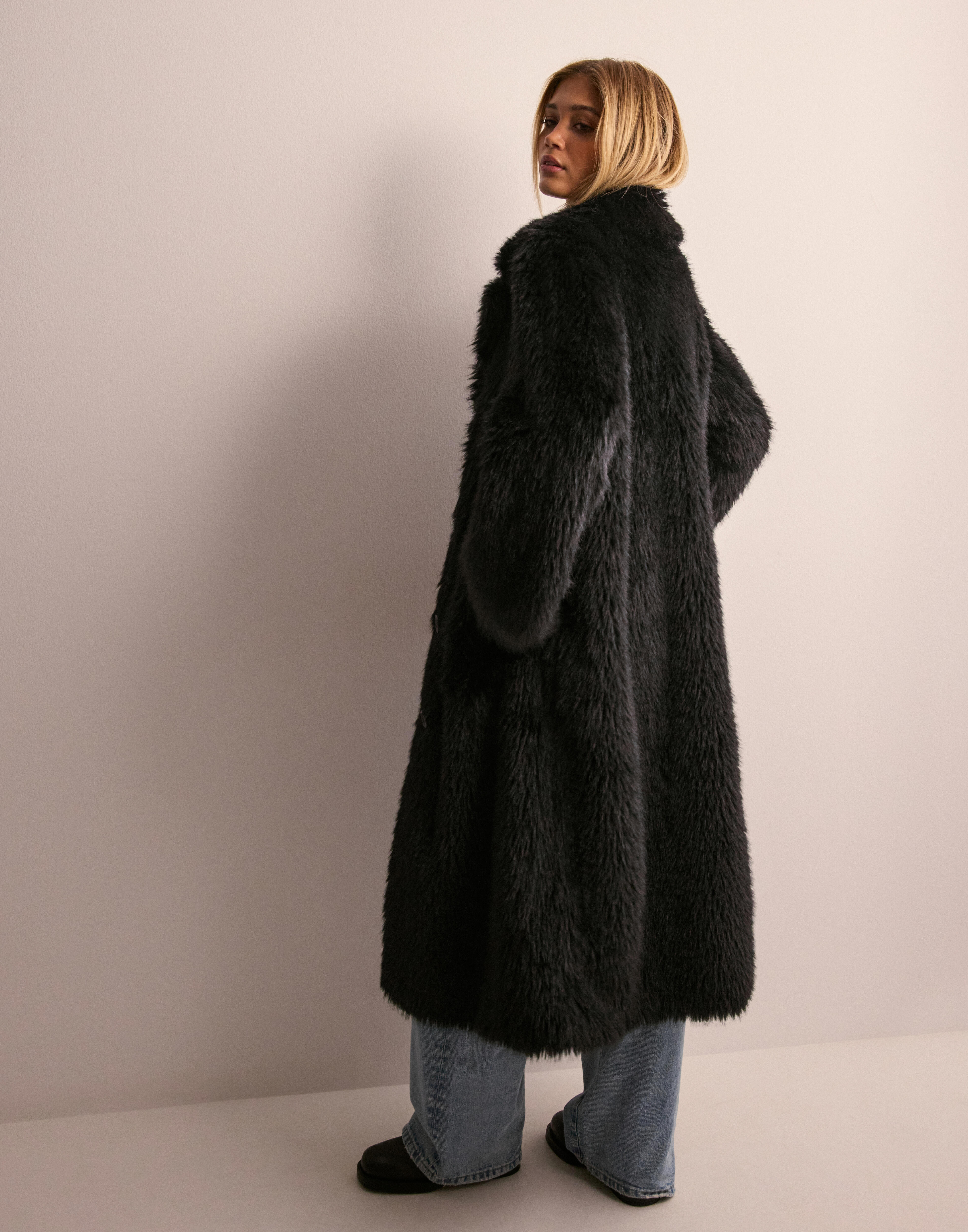 Maemi Coat