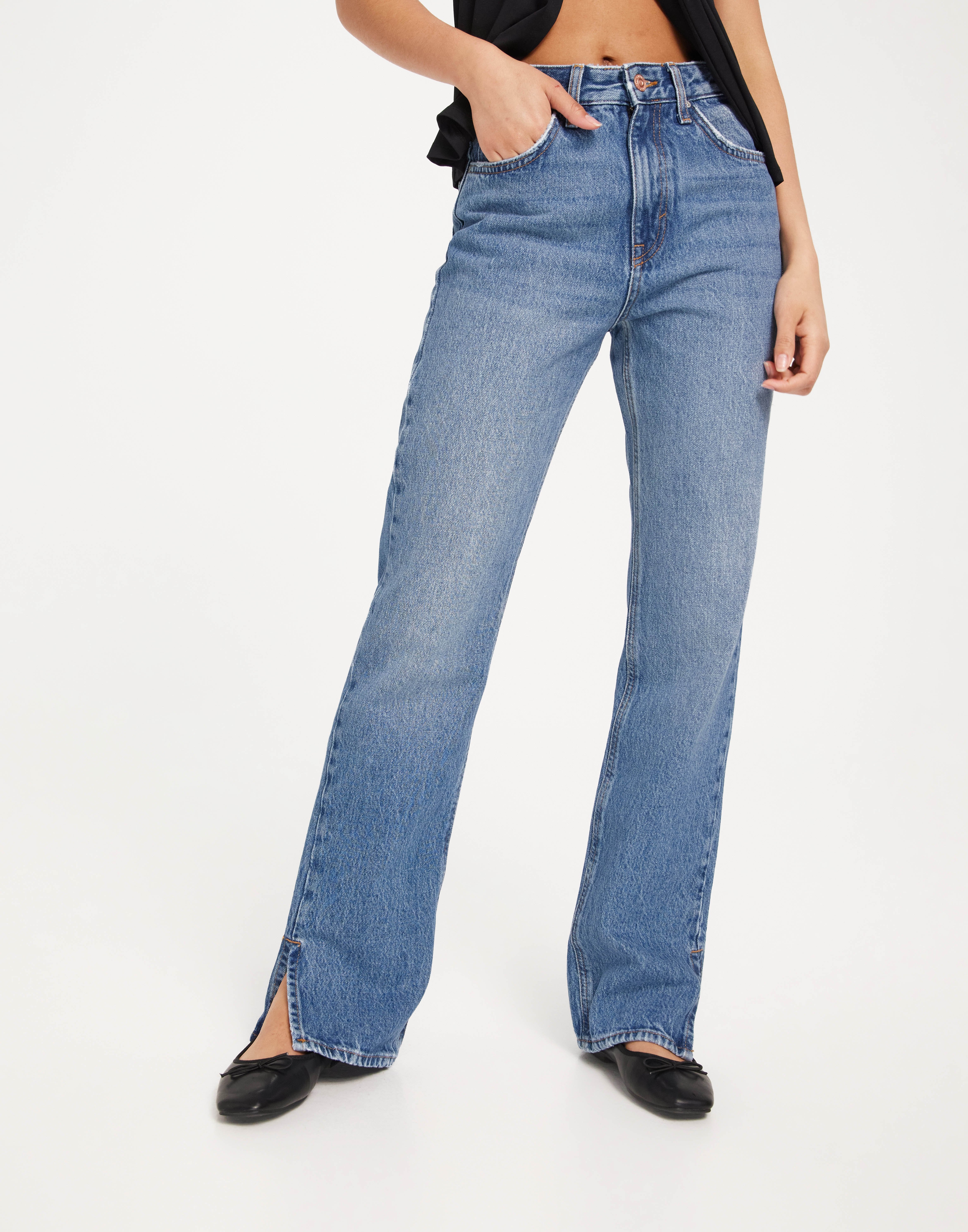 nalu＊-11138 Slim Bootcut Ankle Jeans In Cool Embrace® Denim With Frayed