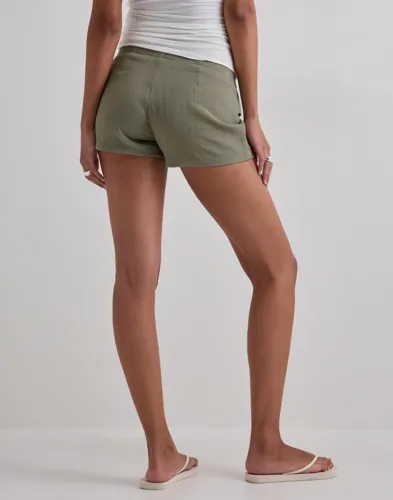 Nelly Front Detail Shorts dam – bild 3