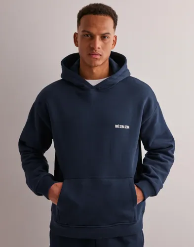 Que Sera Sera Virgil Hoodie Hoodies Blå