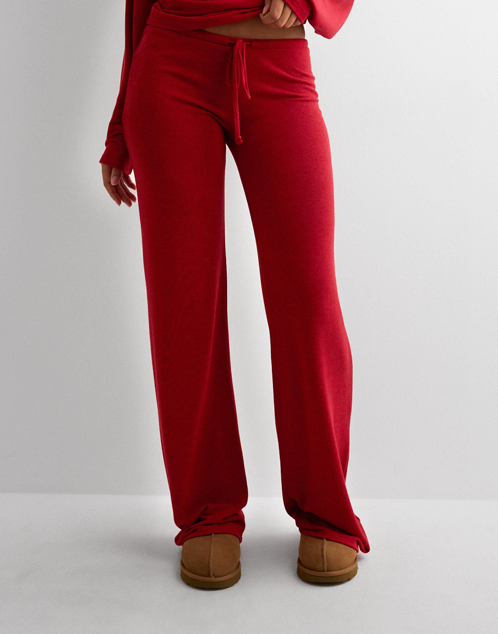Buy Nelly My Chill Pants - Red | Nelly.com