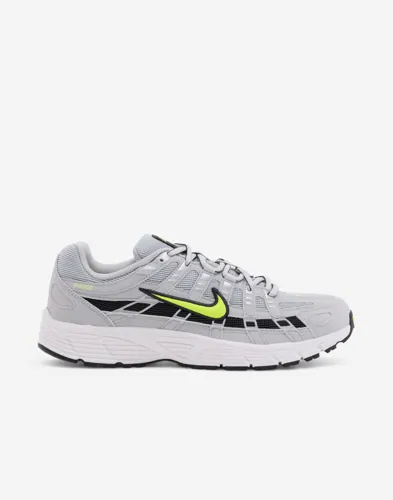 Nike P-6000 låga sneakers i grått med kontrastdetaljer