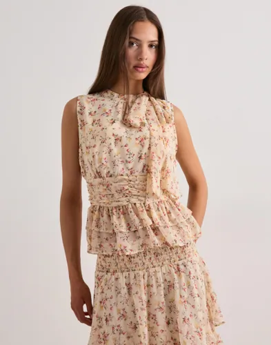 Neo Noir - Blomstrete - Ansol Meadow Printed Top