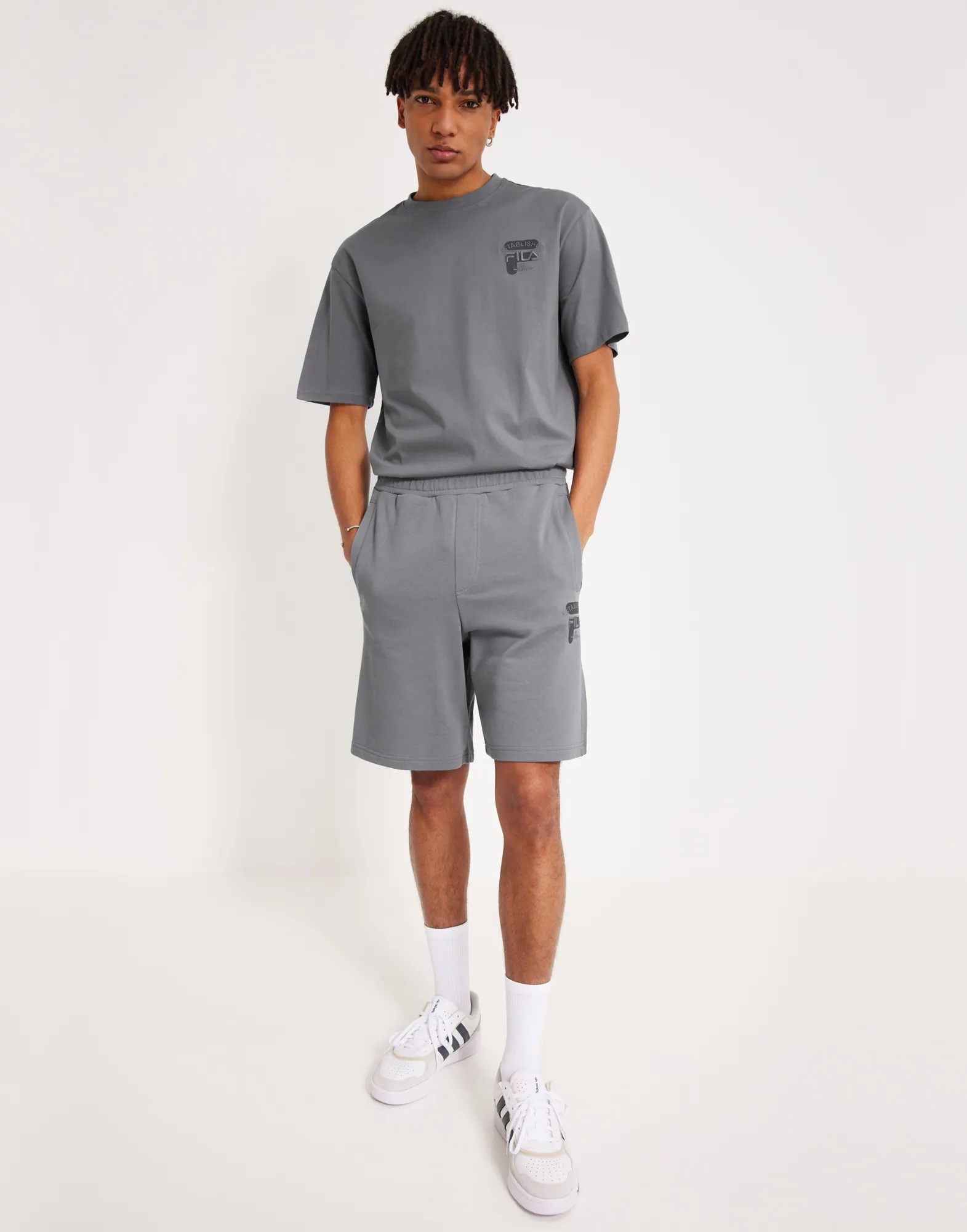 BAIERN oversized sweat shorts