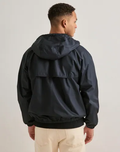 M Nk Wr Lnd Jkt 26 Vårjackor 4