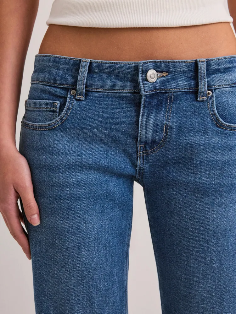 ONLY Onllola Super Low Waist Flared Pim jeans dam – bild 3