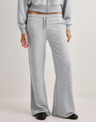 Perfect Drawstring Joggers 3