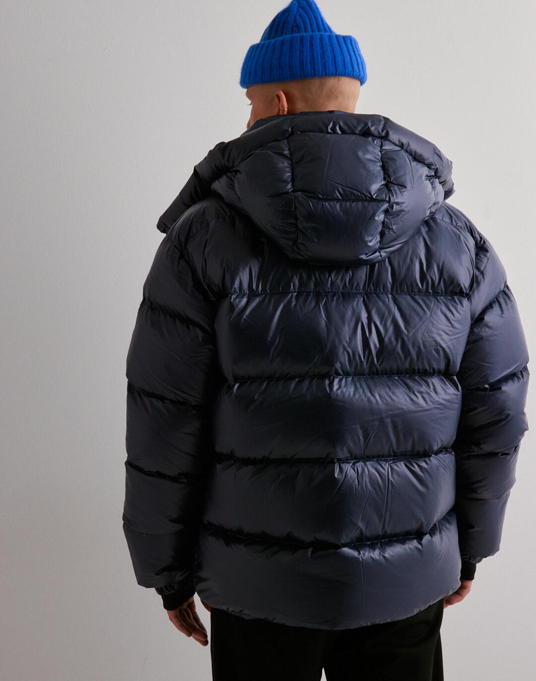 Buy J Lindeberg Creek Down Jacket - Navy | NLYMAN