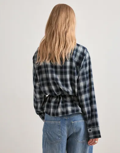 Nelly Hip Focus Check Shirt skjortor dam – bild 3