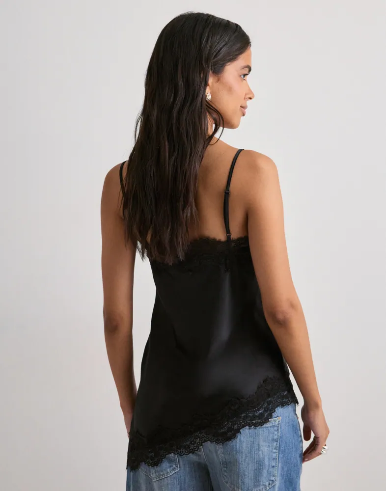 PIECES Pcjessa Singlet W/Lace Wvn Bc toppar & linnen dam – bild 2