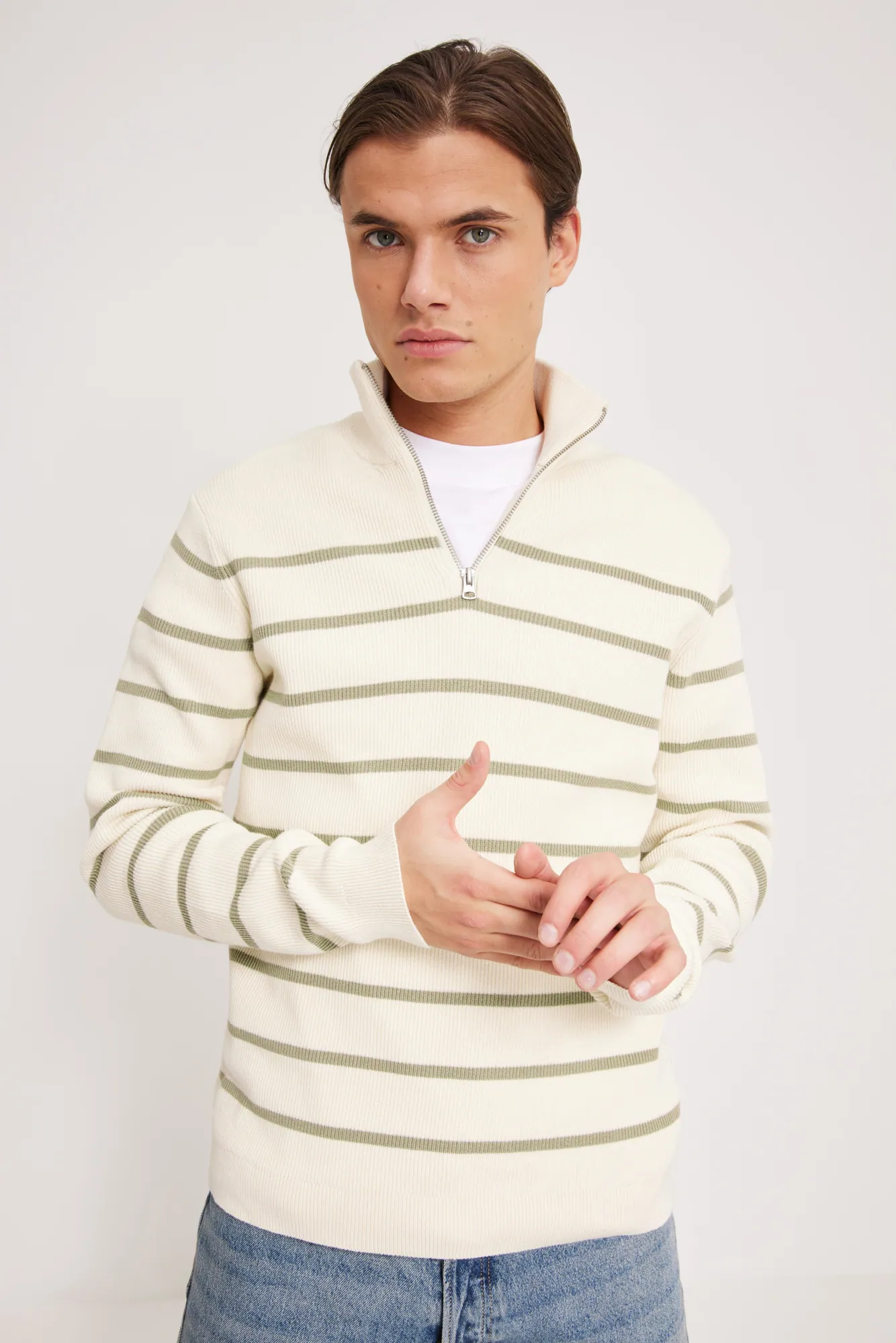 ONSPHIL REG 12 STRIPE HALF ZIP KNIT