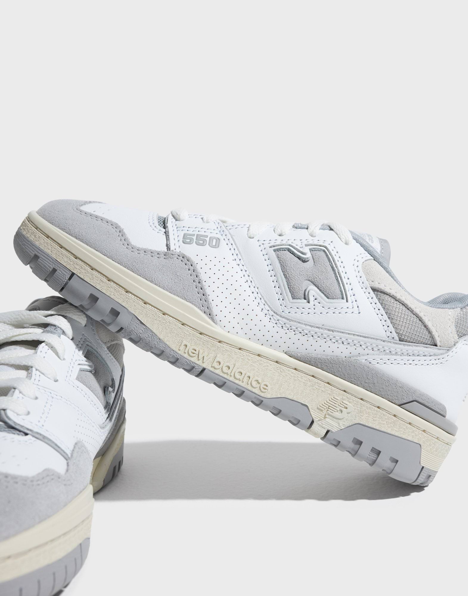 New Balance BB550