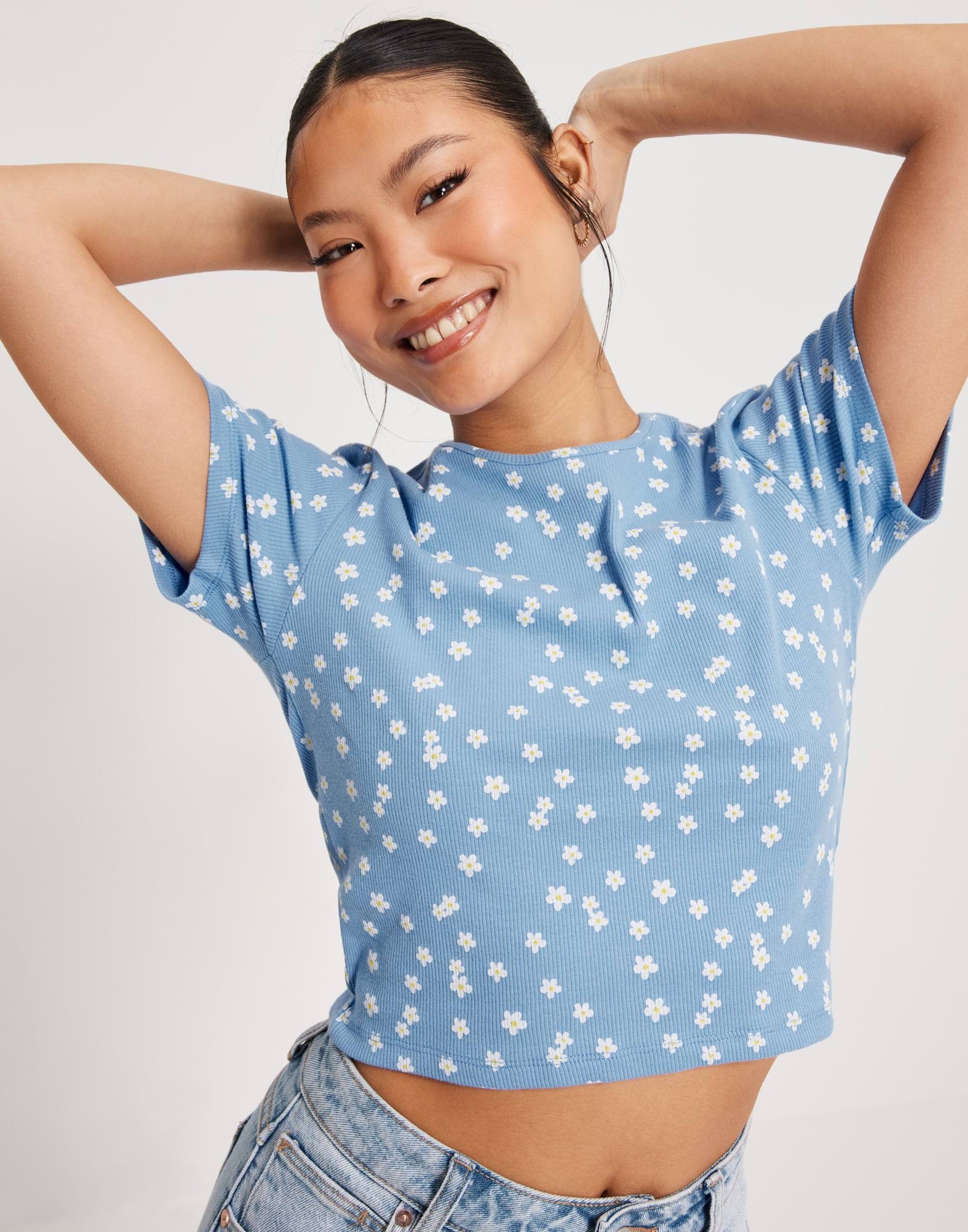 ONLLINAS SS CROPPED TOP CS JRS