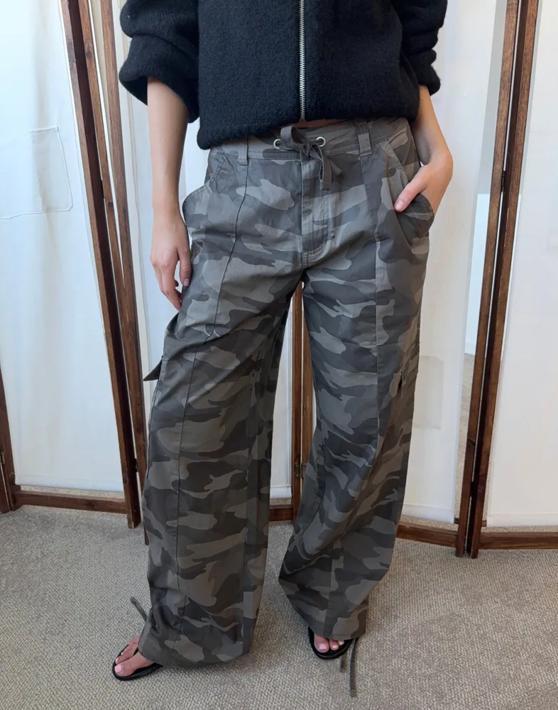 cargo pants