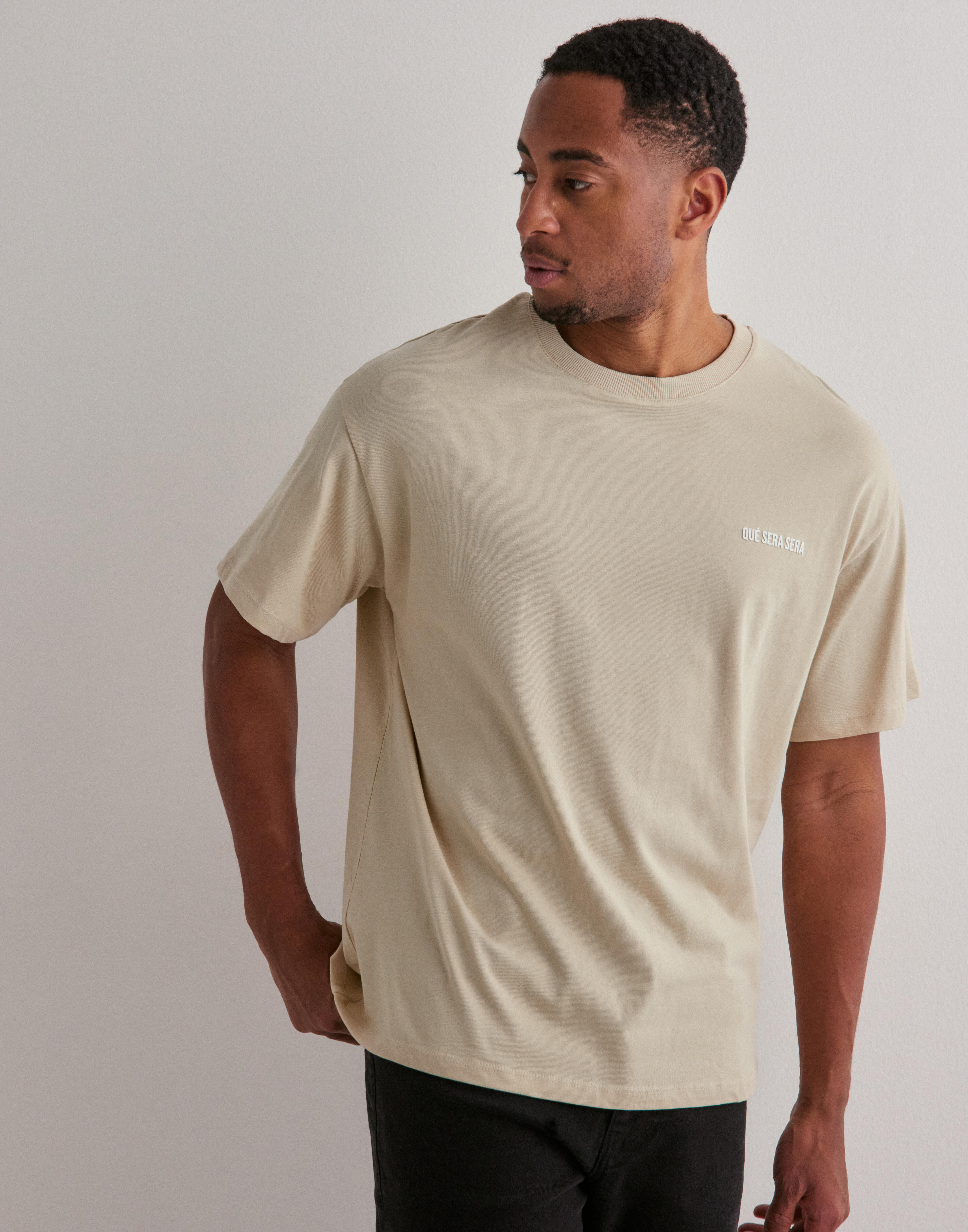 Que Sera Sera Tischi T-shirt Oversized t-shirts Beige